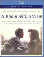 A Room with a View [Blu-ray]