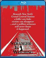 A Stranger Is Watching [Blu-ray]