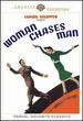 Mod-Woman Chases Man