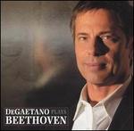 De Gaetano Plays Beethoven