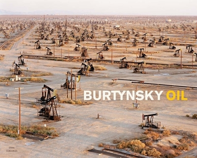 Edward Burtynsky: Oil - Burtynsky, Edward (Photographer), and Roth, Paul, MD (Editor), and Mitchell, Michael (Text by)