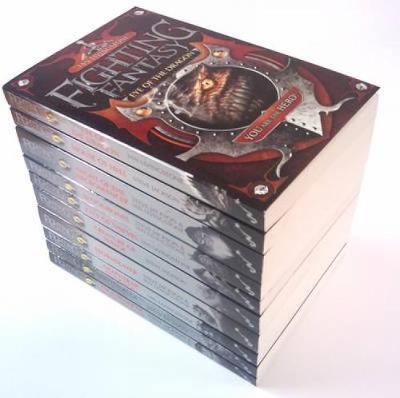 Fighting Fantasy - Jackson, Steve, and Livingstone, Ian (Editor)