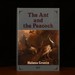 The Ant and the Peacock. Altruism and Sexual Selection From Darwin to Today
