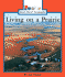 Living on a Prairie (Rookie Read-About Geography) Mader, Jan
