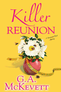 Killer Reunion (Savannah Reid Mysteries)