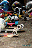Journal: Skateboard Helmets: Longboard Racing Helmets Blank Journal