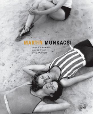 Martin Munkacsi - Munkacsi, Martin, and Honnef, Klaus (Text by)