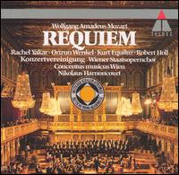 Mozart: Requiem - Kurt Equiluz (tenor); Ortrun Wenkel (alto); Rachel Yakar (soprano); Robert Holl (bass);...