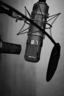 Podcast Journal: Organizer to Plan Podcasts * 6" x 9" 200 pages