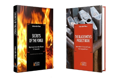 Secrets of the Forge Plus the Blacksmith's Project Book - Rizzo, Antonello