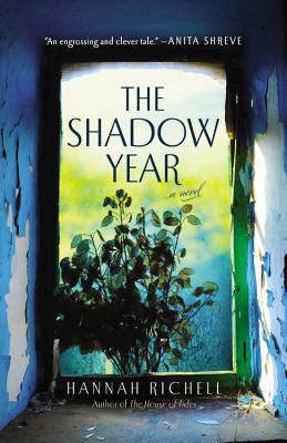The Shadow Year - Richell, Hannah