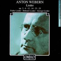 Webern: Lieder - Axel Bauni (piano); Claudia Barainsky (soprano); Stella Doufexis (mezzo-soprano)